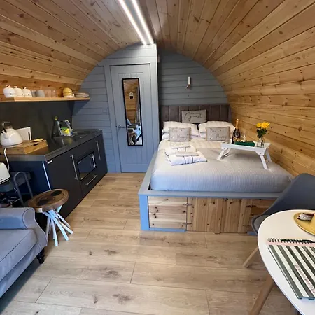 Loch View Luxury Pod Apartment Connel Exterior photo