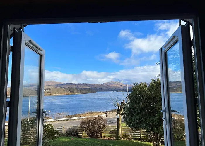 Loch View Luxury Pod