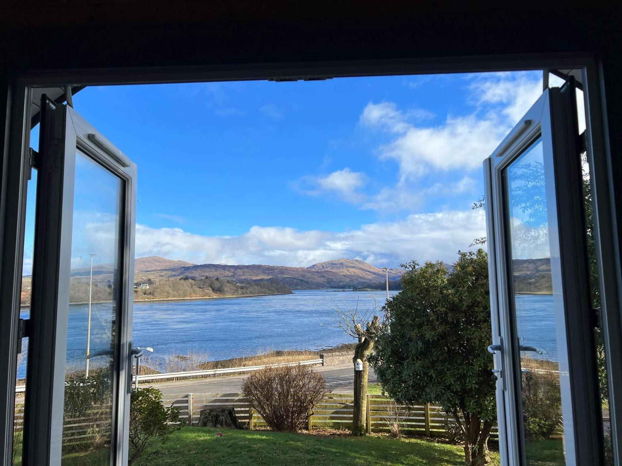 Loch View Luxury Pod Apartment *
